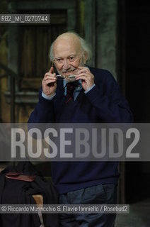 Milano, Teatro Nazionale 22 / 10 / 2004: Rugantino di Garinei e Giovannini, musica di Armando Trovajoli coreografie di Gino Landi, scene e costumi Giulio Coltellacci, regia di Pietro Garinei..Con Michele La Ginestra, Fiorella Rubino, Maurizio Mattioli e Edy Angelillo.Foto di Riccardo Musacchio & Flavio Ianniello
 ©Riccardo Musacchio & Flavio Ianniello/Rosebud2