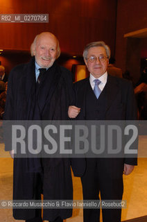 Roma, Cavea dell Auditoriuum 05 / 07 / 2004.Stagione estiva dell Accademia Nazionale di santa Cecilia:.Roberto Gatto plays Rugantino.Nella foto: il maestro Armando Trovajoli.Ph Riccardo Musacchio
 ©Riccardo Musacchio & Flavio Ianniello/Rosebud2