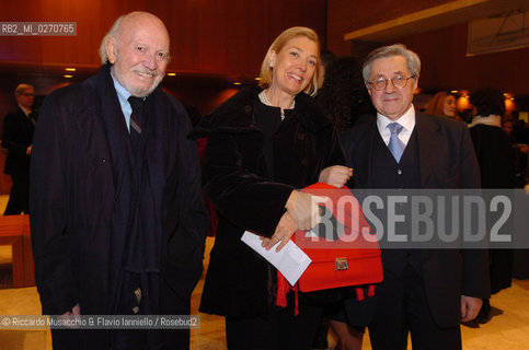 Roma, Cavea dell Auditoriuum 05 / 07 / 2004.Stagione estiva dell Accademia Nazionale di santa Cecilia:.Roberto Gatto plays Rugantino.Nella foto: il maestro Armando Trovajoli.Ph Riccardo Musacchio
 ©Riccardo Musacchio & Flavio Ianniello/Rosebud2