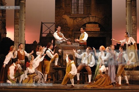 Milano, Teatro Nazionale 22 / 10 / 2004: Rugantino di Garinei e Giovannini, musica di Armando Trovajoli coreografie di Gino Landi, scene e costumi Giulio Coltellacci, regia di Pietro Garinei..Con Michele La Ginestra, Fiorella Rubino, Maurizio Mattioli e Edy Angelillo.Foto di Riccardo Musacchio & Flavio Ianniello
 ©Riccardo Musacchio & Flavio Ianniello/Rosebud2