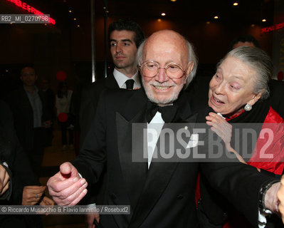 Roma, Auditorium Parco della Musica 28 04 2007.Omaggio ad Armando Trovajoli.Orchestra e Coro dellAccademia Nazionale di Santa Cecilia.Franco Petracchi direttore.Armando Trovajoli pianoforte.Massimo Quarta violino.Ph Riccardo Musacchio
 ©Riccardo Musacchio & Flavio Ianniello/Rosebud2