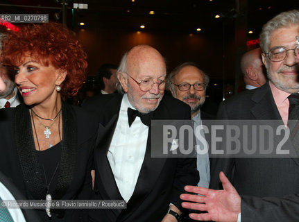 Roma, Auditorium Parco della Musica 28 04 2007.Omaggio ad Armando Trovajoli.Orchestra e Coro dellAccademia Nazionale di Santa Cecilia.Franco Petracchi direttore.Armando Trovajoli pianoforte.Massimo Quarta violino.Ph Riccardo Musacchio
 ©Riccardo Musacchio & Flavio Ianniello/Rosebud2