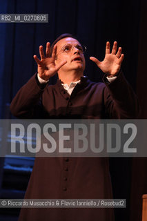 Fabriano, AN 21 11 2009 .Aggiungi Un Posto a Tavola il Musical.di Garinei e Giovannini con la collaborazione.di Jaja Fiastri.Musiche di Armando Trovajoli.Coreografie di Gino Landi.Messa in Scena di Johnny Dorelli.con Gianluca Guidi, Enzo Garinei e Marisa Laurito.e con Marco Simeoli e Valentina Cenni.. ©Riccardo Musacchio & Flavio Ianniello/Rosebud2