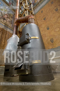 Città del Vaticano 09 03 2013.Visita nella Cappella Sistina in attesa del Conclave..Nella foto: la stufa da dove partiranno le fumate. ©Riccardo Musacchio & Flavio Ianniello/Rosebud2