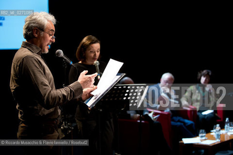 Rome, Auditorium Music Park Mar 10 2013.Libri come. Festa del Libro e della Lettura, anteprima.Israeli author David Grossman Caduto fuori dal tempo .conversation with Marino Sinibaldi..reading of Alvia Reale and Graziano Piazza. ©Riccardo Musacchio & Flavio Ianniello/Rosebud2