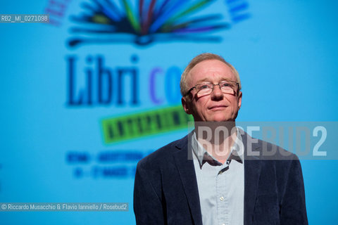 Rome, Auditorium Music Park Mar 10 2013.Libri come. Festa del Libro e della Lettura, anteprima.Israeli author David Grossman Caduto fuori dal tempo .conversation with Marino Sinibaldi..reading of Alvia Reale and Graziano Piazza. ©Riccardo Musacchio & Flavio Ianniello/Rosebud2