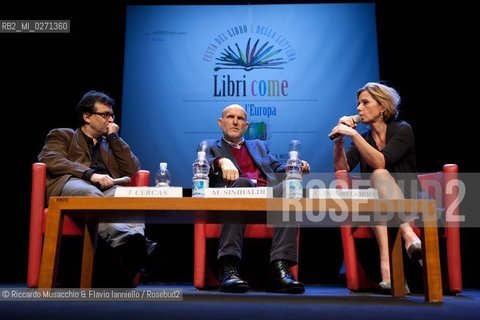 Roma, Auditorium Parco della Musica 14 03 2013.Libri Come. Festa del Libro e della lettura.Nella foto: Javier Cercas, Marino Sinibaldi e Concita De Gregorio. ©Riccardo Musacchio & Flavio Ianniello/Rosebud2