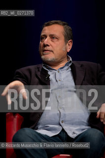 Roma, Auditorium Parco della Musica 15 03 2013.Libri Come, Festa del Libro e della Lettura.Nella foto: Massimo carlotto, Gianrico Carofiglio e Giancarlo De Cataldo, conduce Federico Varese. ©Riccardo Musacchio & Flavio Ianniello/Rosebud2