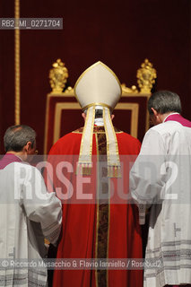 Città del vaticano, Basilica di San Pietro 29 03 2013.Messa del Venerdi Santo, Celebrazione della passione del Signore presieduta dal Sua Santità Papa Francesco. ©Riccardo Musacchio & Flavio Ianniello/Rosebud2
