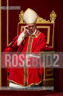 Città del vaticano, Basilica di San Pietro 29 03 2013.Messa del Venerdi Santo, Celebrazione della passione del Signore presieduta dal Sua Santità Papa Francesco. ©Riccardo Musacchio & Flavio Ianniello/Rosebud2