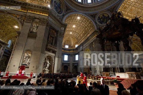 Città del vaticano, Basilica di San Pietro 29 03 2013.Messa del Venerdi Santo, Celebrazione della passione del Signore presieduta dal Sua Santità Papa Francesco. ©Riccardo Musacchio & Flavio Ianniello/Rosebud2