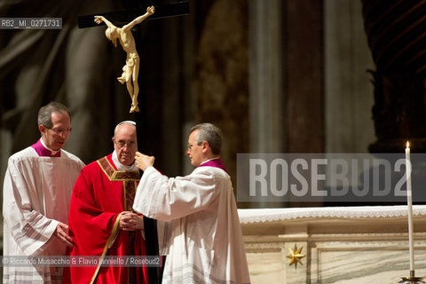 Città del vaticano, Basilica di San Pietro 29 03 2013.Messa del Venerdi Santo, Celebrazione della passione del Signore presieduta dal Sua Santità Papa Francesco. ©Riccardo Musacchio & Flavio Ianniello/Rosebud2