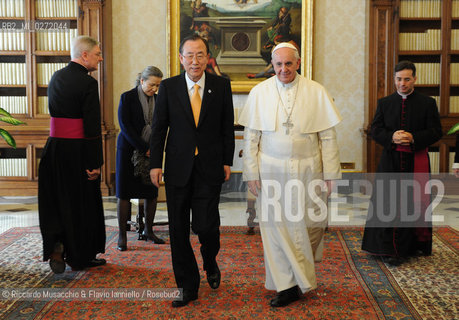 Città del Vaticano, palazzo Apostolico 09 04 2013.Sua Santità Papa Francesco riceve in udienza il Segretario Generale dell’Organizzazione delle Nazioni Unite, S.E. il Signor Ban Ki-Moon.. ©Riccardo Musacchio & Flavio Ianniello/Rosebud2