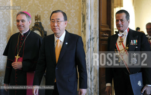 Città del Vaticano, palazzo Apostolico 09 04 2013.Sua Santità Papa Francesco riceve in udienza il Segretario Generale dell’Organizzazione delle Nazioni Unite, S.E. il Signor Ban Ki-Moon.. ©Riccardo Musacchio & Flavio Ianniello/Rosebud2