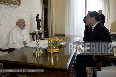 Città del Vaticano, Palazzo Apostolico 19 04 213.Sua Santità Papa Francesco  riceve in udienza il Presidente dellEcuador, Rafael Correa.. ©Riccardo Musacchio & Flavio Ianniello/Rosebud2