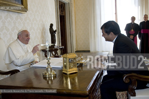 Città del Vaticano, Palazzo Apostolico 19 04 213.Sua Santità Papa Francesco  riceve in udienza il Presidente dellEcuador, Rafael Correa.. ©Riccardo Musacchio & Flavio Ianniello/Rosebud2