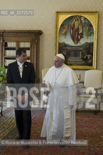 Città del Vaticano, Palazzo Apostolico 19 04 213.Sua Santità Papa Francesco  riceve in udienza il Presidente dellEcuador, Rafael Correa.. ©Riccardo Musacchio & Flavio Ianniello/Rosebud2