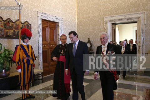 Città del Vaticano, Palazzo Apostolico 15 04 213.Sua Santità Papa Francesco  riceve in udienza il Primo Ministro spagnolo Mariano Rajoy accompagnato da mons. Georg Gaenswein. ©Riccardo Musacchio & Flavio Ianniello/Rosebud2