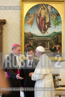Città del Vaticano, Biblioteca 13 05 2013.Il Santo Padre Papa Francesco riceve in udienza, nel Palazzo Apostolico Vaticano, il Presidente della Repubblica della Colombia, il Signor Juan Manuel Santos Calderón. ©Riccardo Musacchio & Flavio Ianniello/Rosebud2