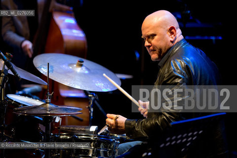 Roma, Auditorium Parco della Musica 17 05 2013.Festival del sassofono Roberto Gatto.special guest .Max Ionata, Francesco Bearzatti, Luca Fattorini.Roberto Gatto batteria.Max Ionata sassofono.Francesco Bearzatti sassofono.Luca Fattorini basso. ©Riccardo Musacchio & Flavio Ianniello/Rosebud2