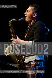 Roma, Auditorium Parco della Musica 17 05 2013.Festival del sassofono Roberto Gatto.special guest .Max Ionata, Francesco Bearzatti, Luca Fattorini.Roberto Gatto batteria.Max Ionata sassofono.Francesco Bearzatti sassofono.Luca Fattorini basso. ©Riccardo Musacchio & Flavio Ianniello/Rosebud2