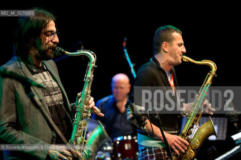 Roma, Auditorium Parco della Musica 17 05 2013.Festival del sassofono Roberto Gatto.special guest .Max Ionata, Francesco Bearzatti, Luca Fattorini.Roberto Gatto batteria.Max Ionata sassofono.Francesco Bearzatti sassofono.Luca Fattorini basso. ©Riccardo Musacchio & Flavio Ianniello/Rosebud2