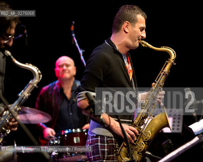 Roma, Auditorium Parco della Musica 17 05 2013.Festival del sassofono Roberto Gatto.special guest .Max Ionata, Francesco Bearzatti, Luca Fattorini.Roberto Gatto batteria.Max Ionata sassofono.Francesco Bearzatti sassofono.Luca Fattorini basso. ©Riccardo Musacchio & Flavio Ianniello/Rosebud2