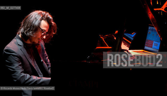 Roma, Auditorium Parco della Musica 26 03 2013.La voce, Susanna Stivali “Piani DiVersi” .Susanna Stivali voce.Salvatore Bonafede, Ramberto Ciammarughi, Alessandro Gwis, Pietro Lussu, Luca Mannutza pianoforte. ©Riccardo Musacchio & Flavio Ianniello/Rosebud2