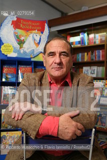 Roma, Auditorium Parco della Musica 01 10 2007.Conferenza stampa di presentazione della lettura de. Le Mille e una Notte di Vincenzo Cerami..Nella foto: ritratto di Vincenzo Cerami.. ©Riccardo Musacchio & Flavio Ianniello/Rosebud2