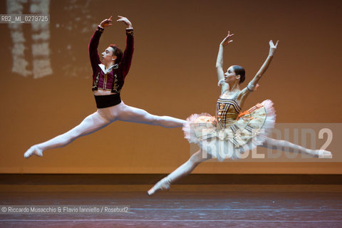 Roma, Auditorium Parco della Musica 28 07 2013.Tributo a Rudolf Nureyev Il mito e la passione .Gala Internazionale di danza..Nella foto: Maria Yakovleva e Denys Cherevychko (Opera di Vienna). ©Riccardo Musacchio & Flavio Ianniello/Rosebud2