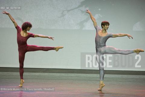 Roma, Auditorium Parco della Musica 28 07 2013.Tributo a Rudolf Nureyev Il mito e la passione .Gala Internazionale di danza..Nella foto: Friedemann Vogel e Oscar Chacon (Bejart Ballet Lausanne). ©Riccardo Musacchio & Flavio Ianniello/Rosebud2