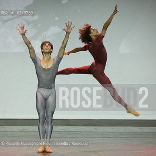 Roma, Auditorium Parco della Musica 28 07 2013.Tributo a Rudolf Nureyev Il mito e la passione .Gala Internazionale di danza..Nella foto: Friedemann Vogel e Oscar Chacon (Bejart Ballet Lausanne). ©Riccardo Musacchio & Flavio Ianniello/Rosebud2
