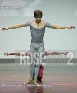 Roma, Auditorium Parco della Musica 28 07 2013.Tributo a Rudolf Nureyev Il mito e la passione .Gala Internazionale di danza..Nella foto: Friedemann Vogel e Oscar Chacon (Bejart Ballet Lausanne). ©Riccardo Musacchio & Flavio Ianniello/Rosebud2