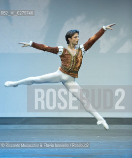 Roma, Auditorium Parco della Musica 28 07 2013.Tributo a Rudolf Nureyev Il mito e la passione .Gala Internazionale di danza..Nella foto: Giuseppe Picone étoile internazionale. ©Riccardo Musacchio & Flavio Ianniello/Rosebud2