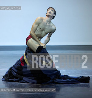 Roma, Auditorium Parco della Musica 28 07 2013.Tributo a Rudolf Nureyev Il mito e la passione .Gala Internazionale di danza..Nella foto: Maurizio Nardi (Martha Graham Dance Company). ©Riccardo Musacchio & Flavio Ianniello/Rosebud2