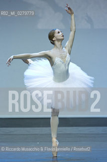Roma, Auditorium Parco della Musica 28 07 2013.Tributo a Rudolf Nureyev Il mito e la passione .Gala Internazionale di danza..Nella foto: Evgenia Obratsova e Denis Rodkin (Teatro Bolshoi di Mosca). ©Riccardo Musacchio & Flavio Ianniello/Rosebud2