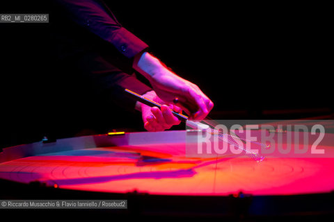 Roma, Auditorium Parco della Musica 20 06 2013.Chant de la Matiére.Performance per Feed-Drum, SkinAct e Multi-percussioni.Interprete Philippe Spiesser. ©Riccardo Musacchio & Flavio Ianniello/Rosebud2