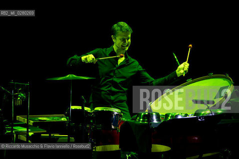 Roma, Auditorium Parco della Musica 20 06 2013.Chant de la Matiére.Performance per Feed-Drum, SkinAct e Multi-percussioni.Interprete Philippe Spiesser. ©Riccardo Musacchio & Flavio Ianniello/Rosebud2