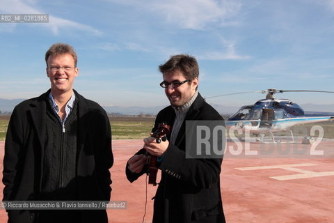Fiano Romano (RM), Eliporto 17 01 2009.LUniverso Festival delle Scienze 2009.Prove di Helicopter Quartet con quartetto arditti, quattro elicotteri in volo, Alvise Vidolin regia del suono.  ©Riccardo Musacchio & Flavio Ianniello/Rosebud2
