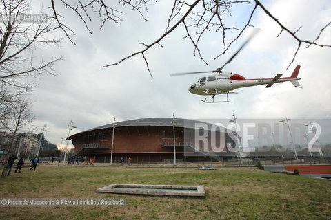 Roma, Auditorium Parco della Musica 18 12 2008.Festival delle Scienze LUniverso. nella foto: Helicopter Quartet di Karlheinz Stockhausen, Quartetto Arditti, quattro elicotteri in volo, Alvise Vidolin regia audio.  ©Riccardo Musacchio & Flavio Ianniello/Rosebud2