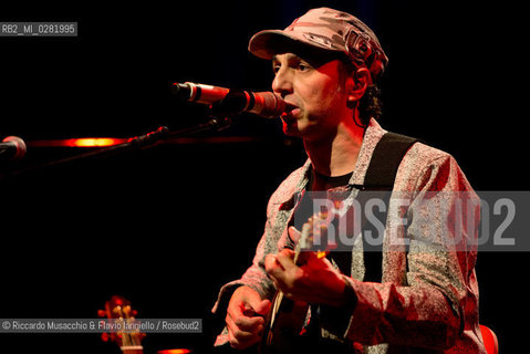 Rome, Auditorium  Music Park Sept 22 2013.Brazilian singer Zeca Bailero in concert with the guitarist Pedro Joia. ©Riccardo Musacchio & Flavio Ianniello/Rosebud2