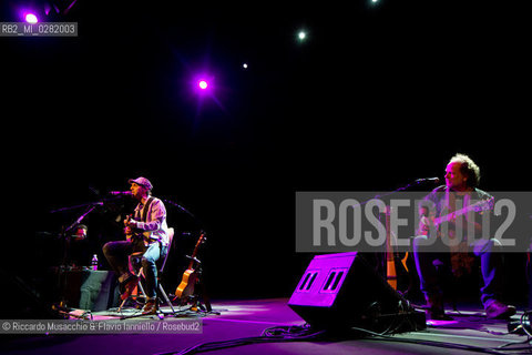 Rome, Auditorium  Music Park Sept 22 2013.Brazilian singer Zeca Bailero in concert with the guitarist Pedro Joia. ©Riccardo Musacchio & Flavio Ianniello/Rosebud2