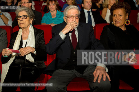 Roma, Auditorium parco della Musica 26 09 2013..Omaggio a Trovajoli .Orchestra e Coro dellAccademia Nazionale di Santa Cecilia.Franco Petracchi direttore.Enrico Pieranunzi pianoforte.Massimo Quarta violino.Nella foto: Ettore Scola con la moglie e Carla Fendi. ©Riccardo Musacchio & Flavio Ianniello/Rosebud2