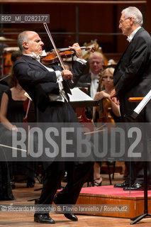 Roma, Auditorium parco della Musica 26 09 2013..Omaggio a Trovajoli .Orchestra e Coro dellAccademia Nazionale di Santa Cecilia.Franco Petracchi direttore.Enrico Pieranunzi pianoforte.Massimo Quarta violino. ©Riccardo Musacchio & Flavio Ianniello/Rosebud2