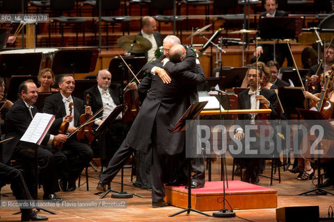 Roma, Auditorium parco della Musica 26 09 2013..Omaggio a Trovajoli .Orchestra e Coro dellAccademia Nazionale di Santa Cecilia.Franco Petracchi direttore.Enrico Pieranunzi pianoforte.Massimo Quarta violino. ©Riccardo Musacchio & Flavio Ianniello/Rosebud2