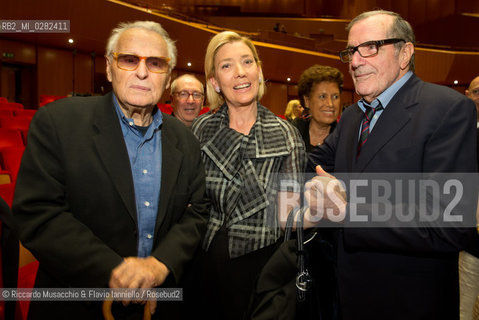 Roma, Auditorium parco della Musica 26 09 2013..Omaggio a Trovajoli .Orchestra e Coro dellAccademia Nazionale di Santa Cecilia.Franco Petracchi direttore.Enrico Pieranunzi pianoforte.Massimo Quarta violino.Nella foto: Piero Tosi, Maria Paola Trovajoli e Carlo Giuffrè. ©Riccardo Musacchio & Flavio Ianniello/Rosebud2