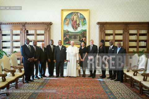 Città del Vaticano, Palazzo Apostolico 18 11 2013. Papa Francesco riceve in visita privata il Primo Ministro delle Bahamas Perry Gladstone Christie.  ©Riccardo Musacchio & Flavio Ianniello/Rosebud2
