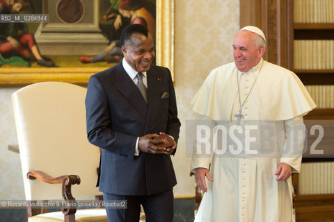 Città del Vaticano, Biblioteca 09 12  2013.Udienza del Santo Padre Papa Francesco al Presidente della Repubblica del Congo, S.E. Denis SASSOU NGUESSO. ©Riccardo Musacchio & Flavio Ianniello/Rosebud2