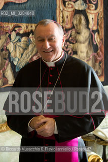 Città del Vaticano, Biblioteca 09 12  2013.Udienza del Santo Padre Papa Francesco al Presidente della Repubblica del Congo, S.E. Denis SASSOU NGUESSO..Nella foto: il saluto con il Segretario di Stato Monsignor Pietro Parolin. ©Riccardo Musacchio & Flavio Ianniello/Rosebud2