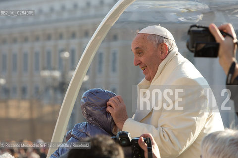 Città del Vaticano, Piazza San Pietro 11 12  2013.Udienza Generale Pontificia presieduta.da Sua Santità Papa Francesco. ©Riccardo Musacchio & Flavio Ianniello/Rosebud2
